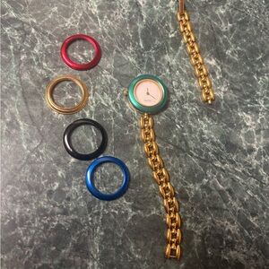Vintage Gucci Watch with multiple Bezels (needs new battery & chain repaired)